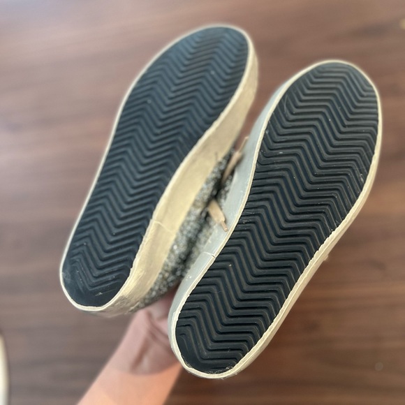 Golden Goose Beige and Silver Glitter Sneakers - Picture 7 of 16